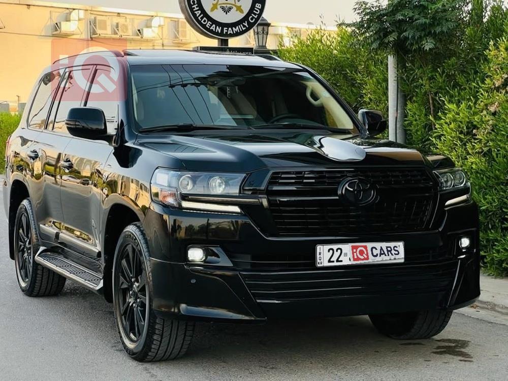 تويوتا لاندكروزر